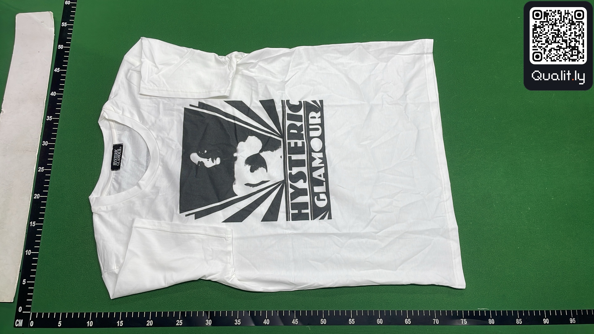 T-shirt — photo QC 2 sur 8