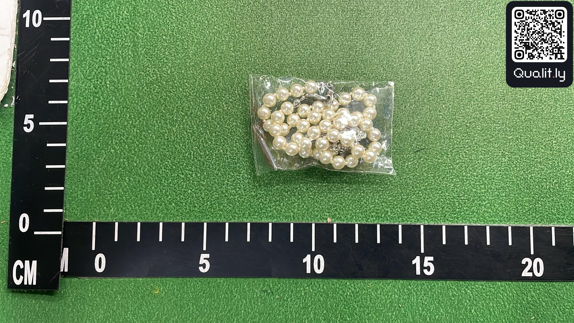 Jewelry QC photo 1 of 42