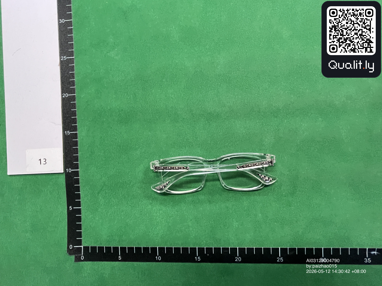 Ochelari de soare — fotografie QC 1 din 25