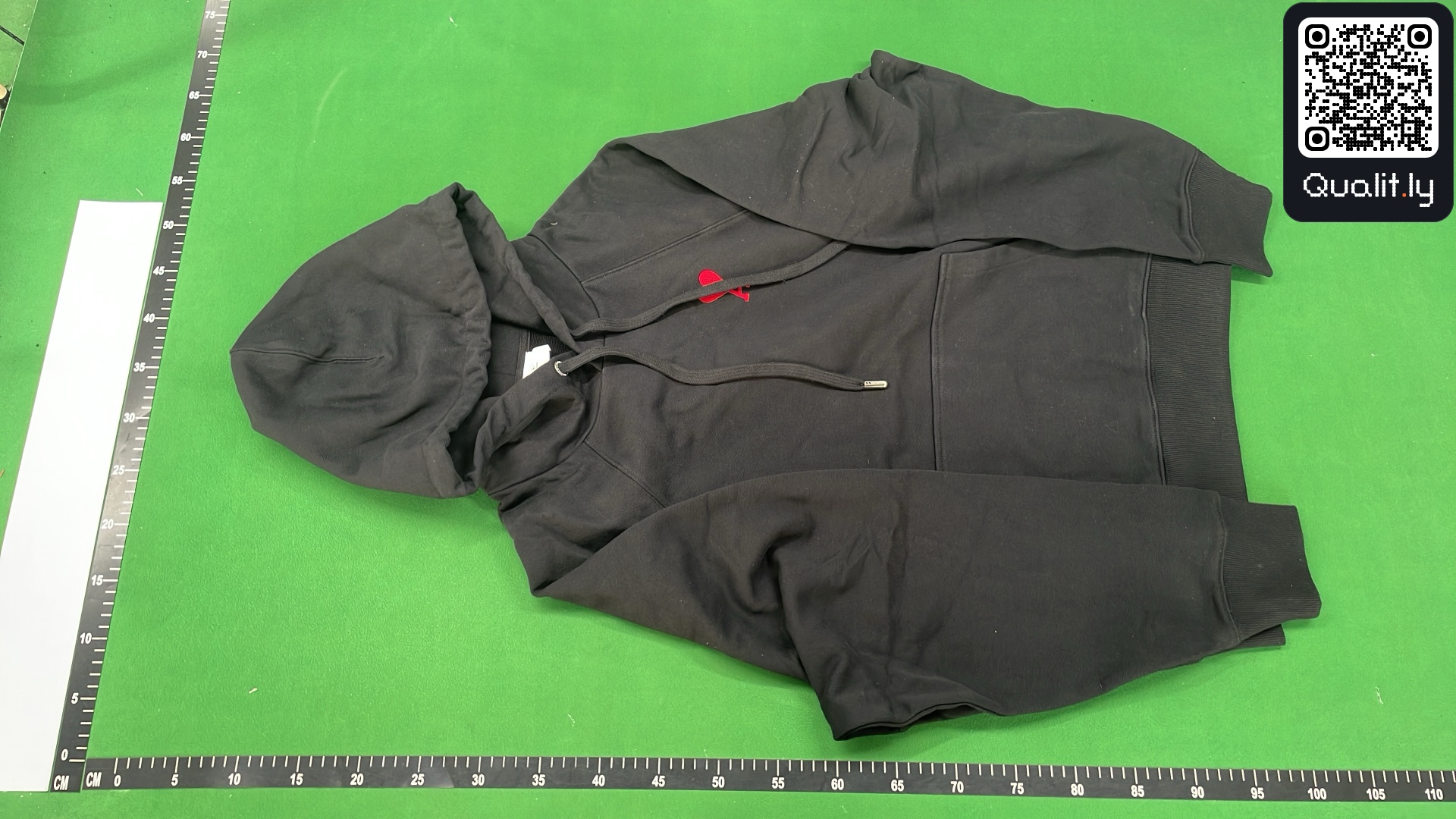 Hoodie — QC-Foto 2 von 46