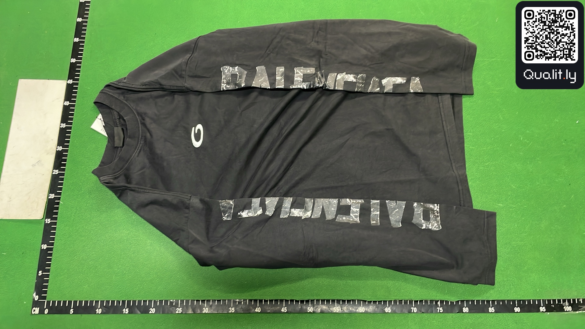 T-shirt QC photo 2 of 8
