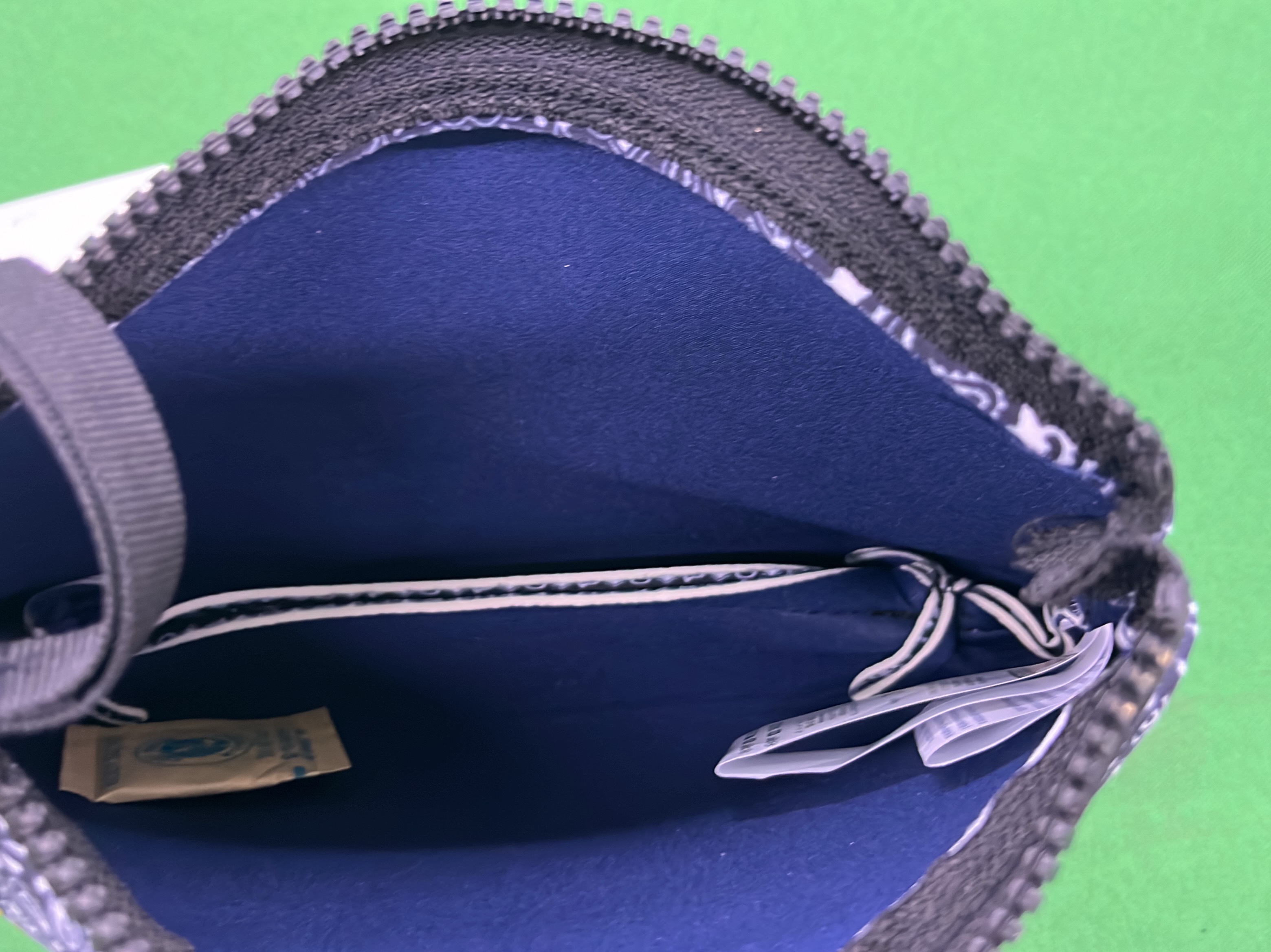 Bag QC photo 3 of 65