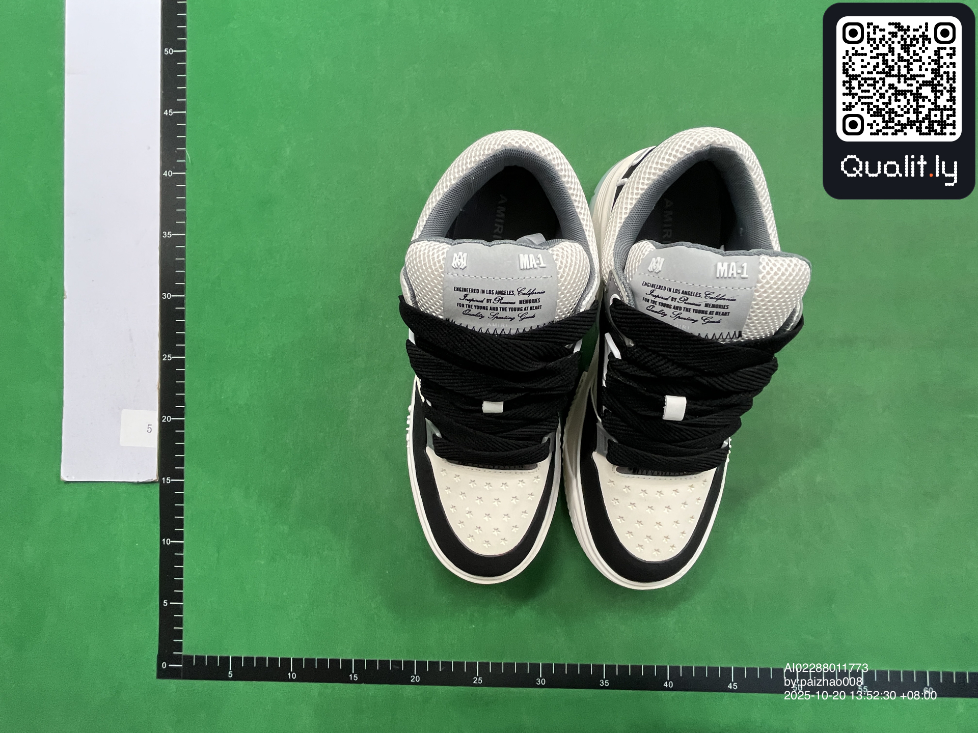 Pantofi sport — fotografie QC 1 din 6