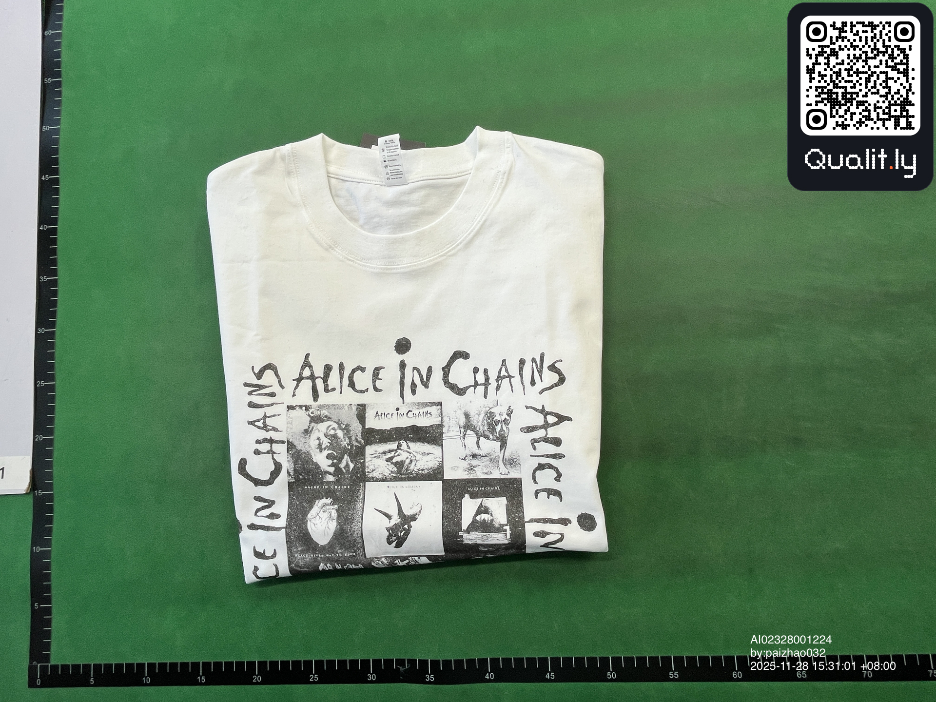 T-shirt QC photo 1 of 10