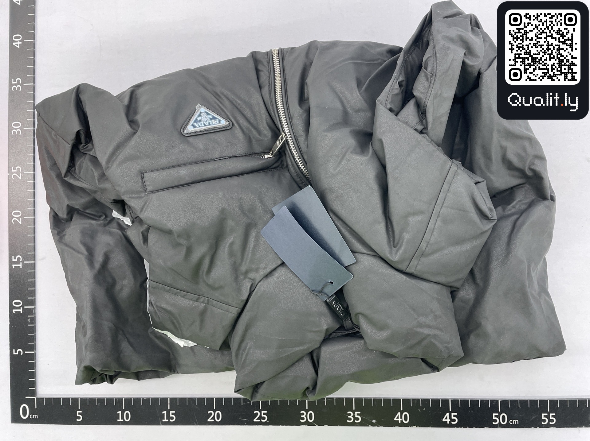 Jacket QC photo 1 of 8