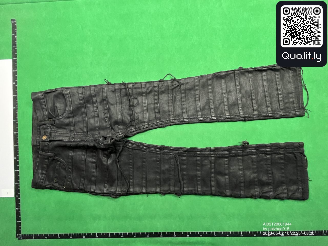 Jeans — foto QC 3 di 10