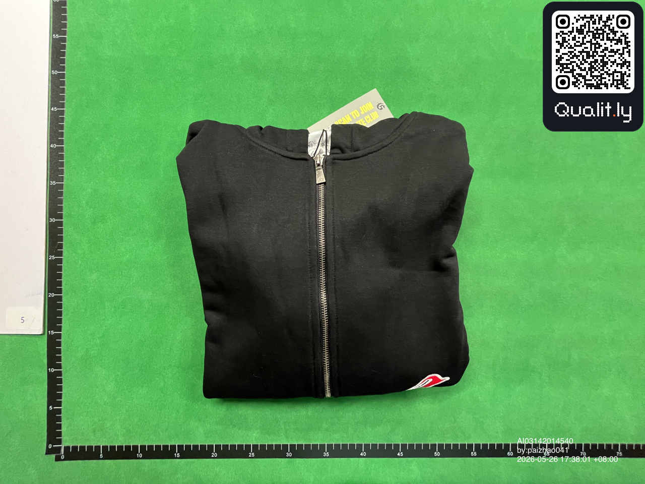 连帽卫衣 QC 照片 1 / 10