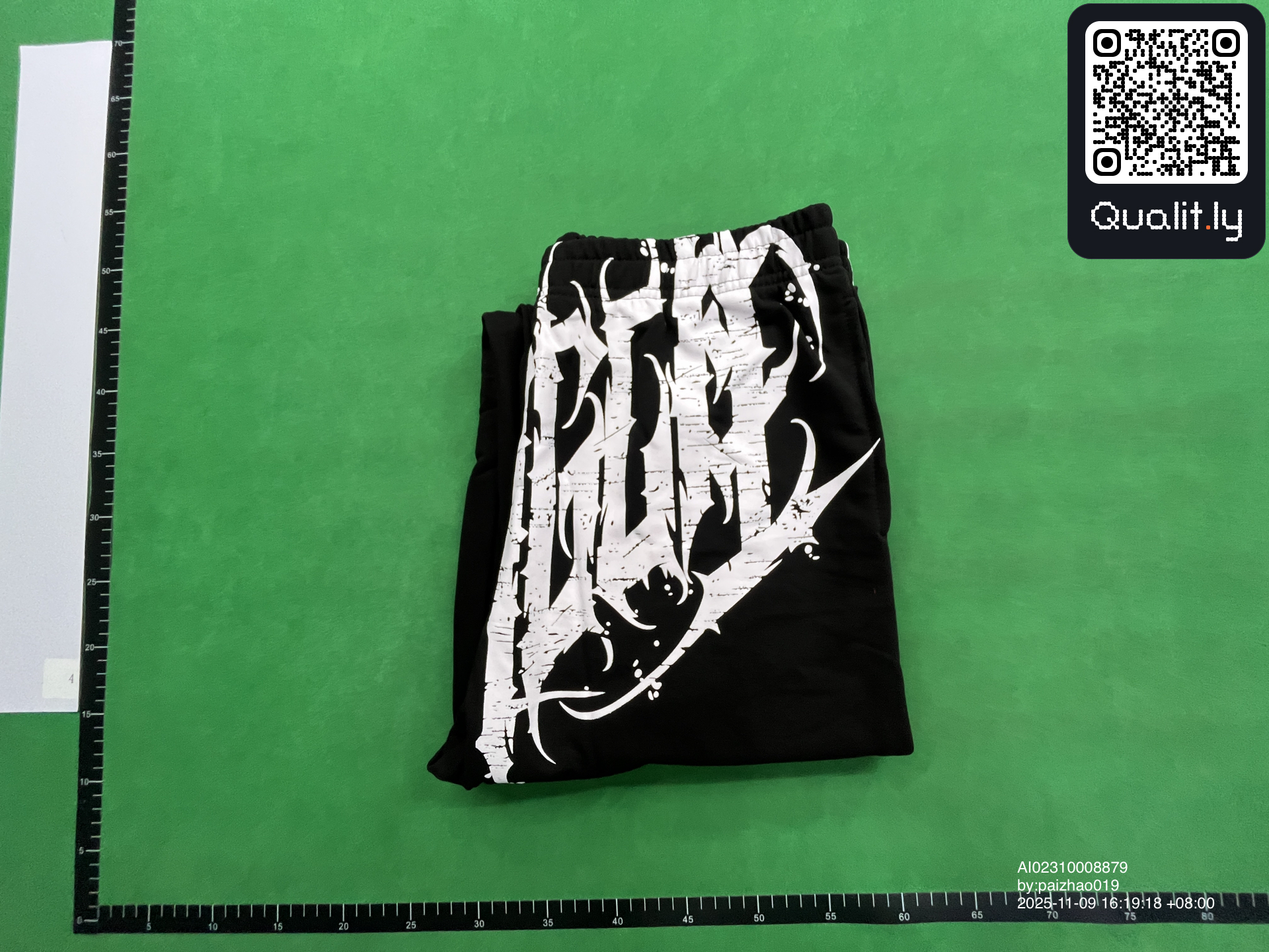 长裤 QC 照片 1 / 4