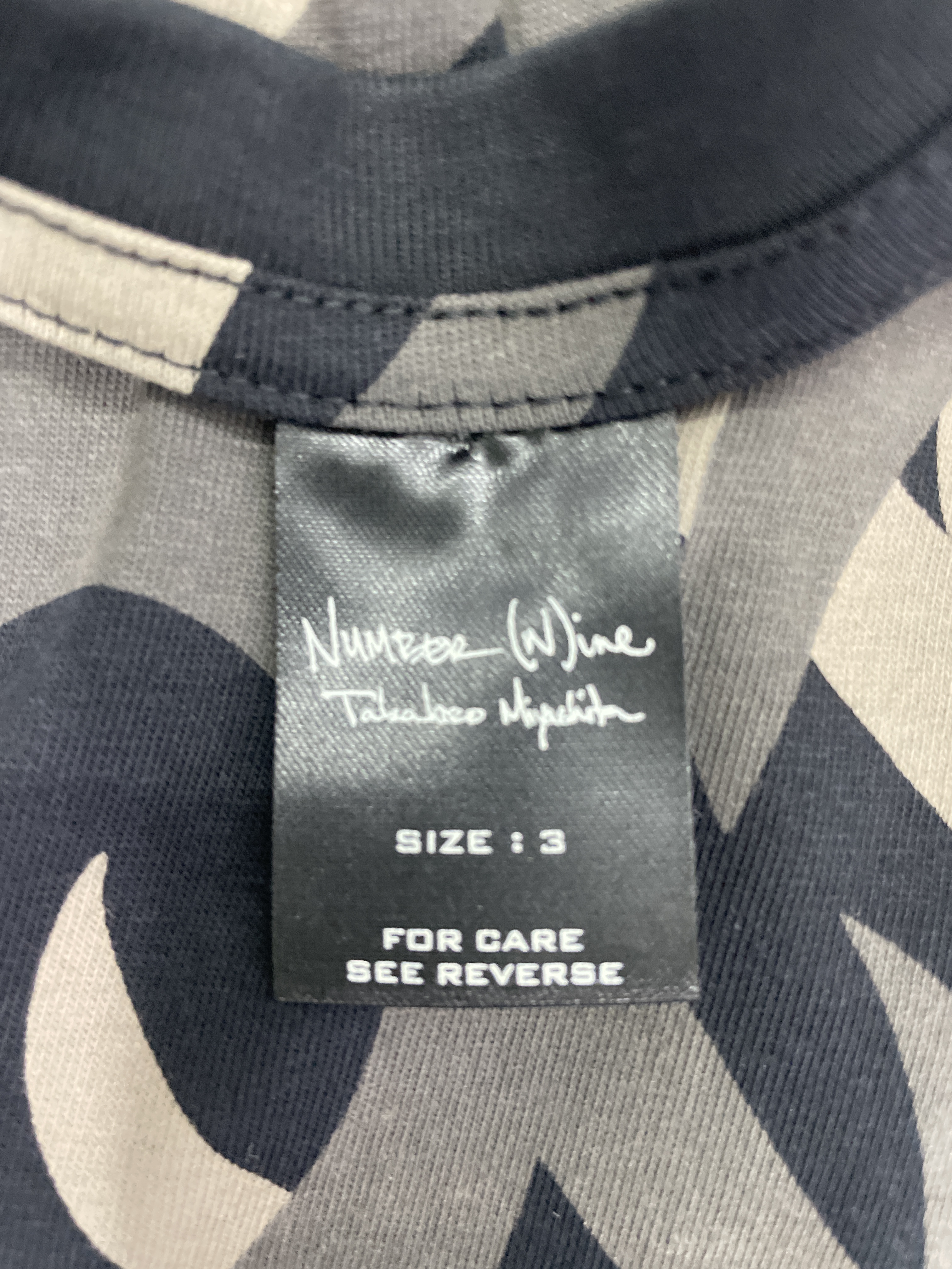 T-shirt — photo QC 2 sur 5