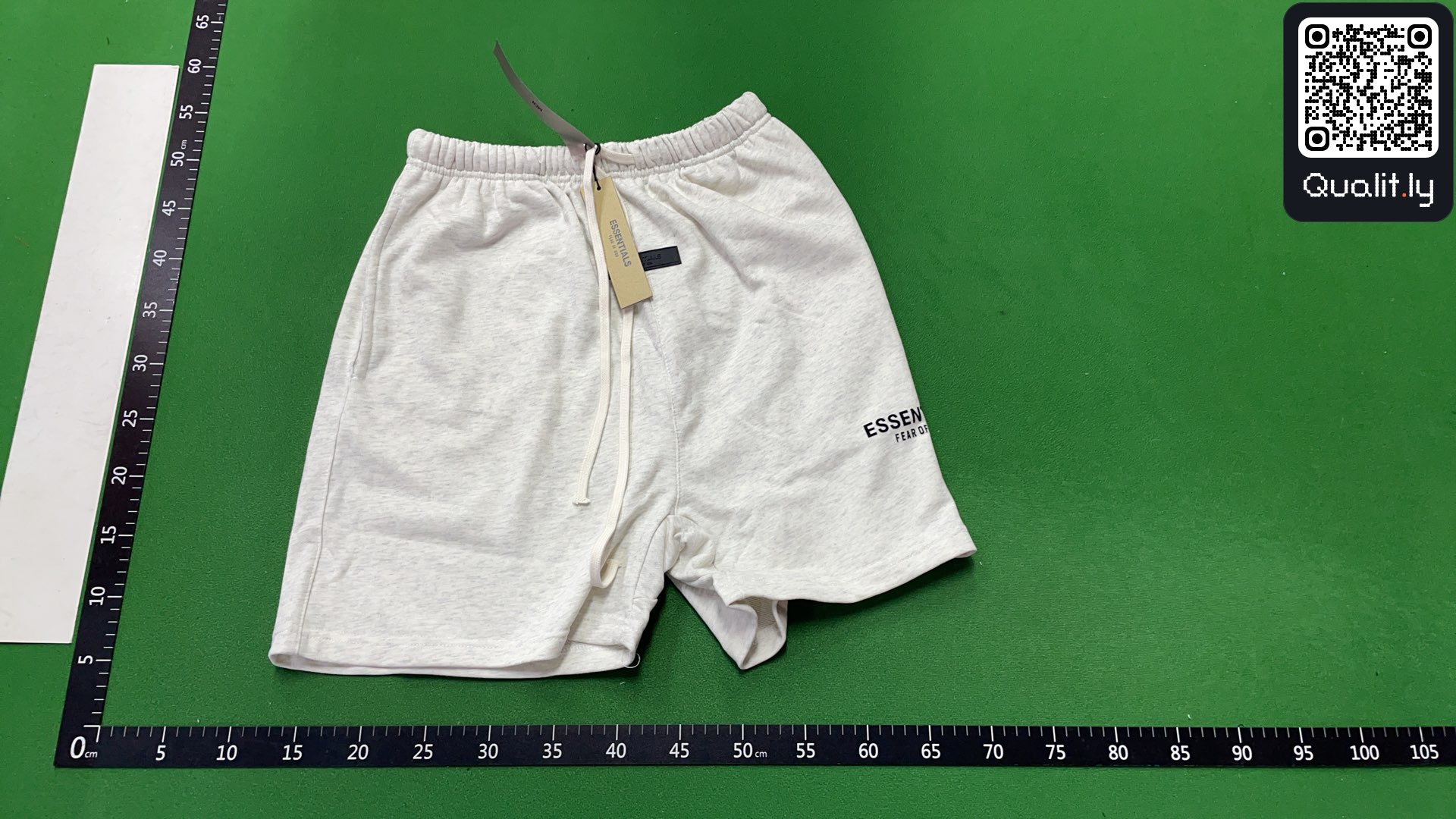 Pantalón corto — foto QC 2 de 46