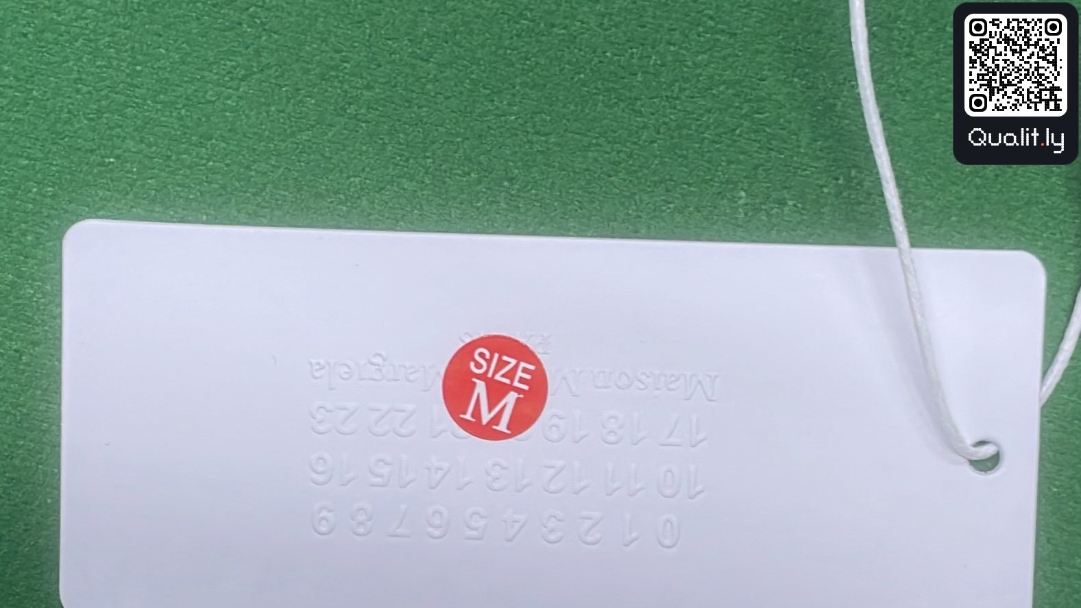 T-Shirt — QC-Foto 1 von 8