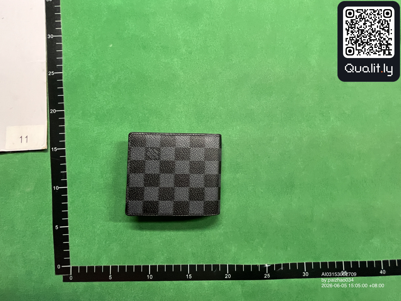 Portefeuille — photo QC 3 sur 3