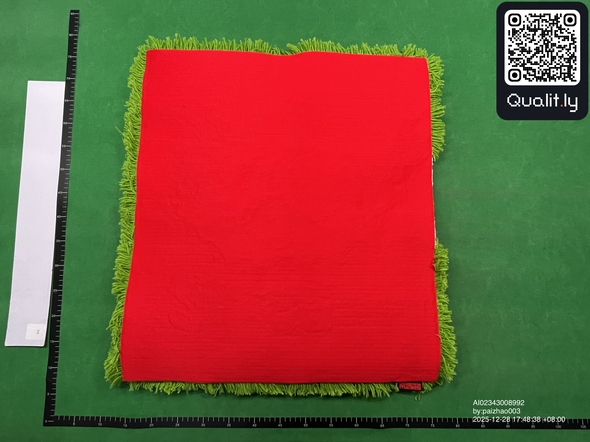 Foto QC 2 di 9