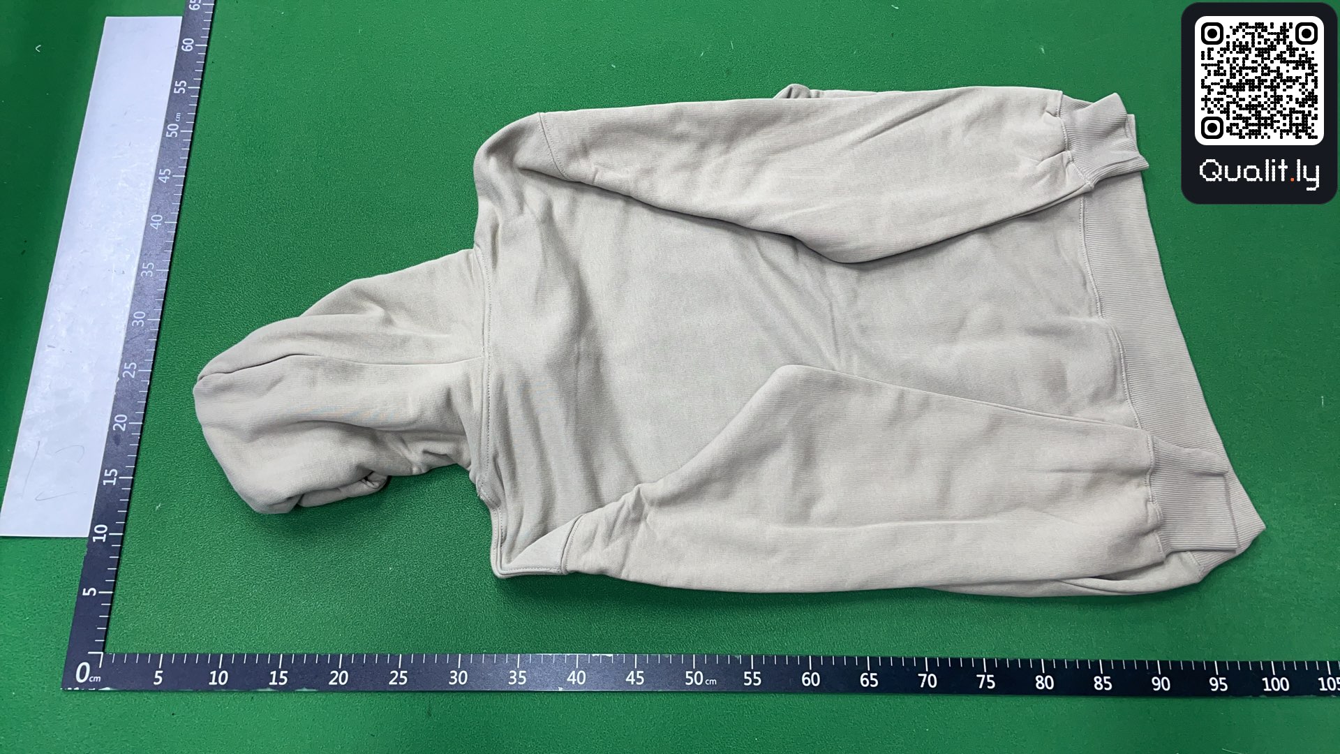 Hoodie — QC-foto 3 av 4