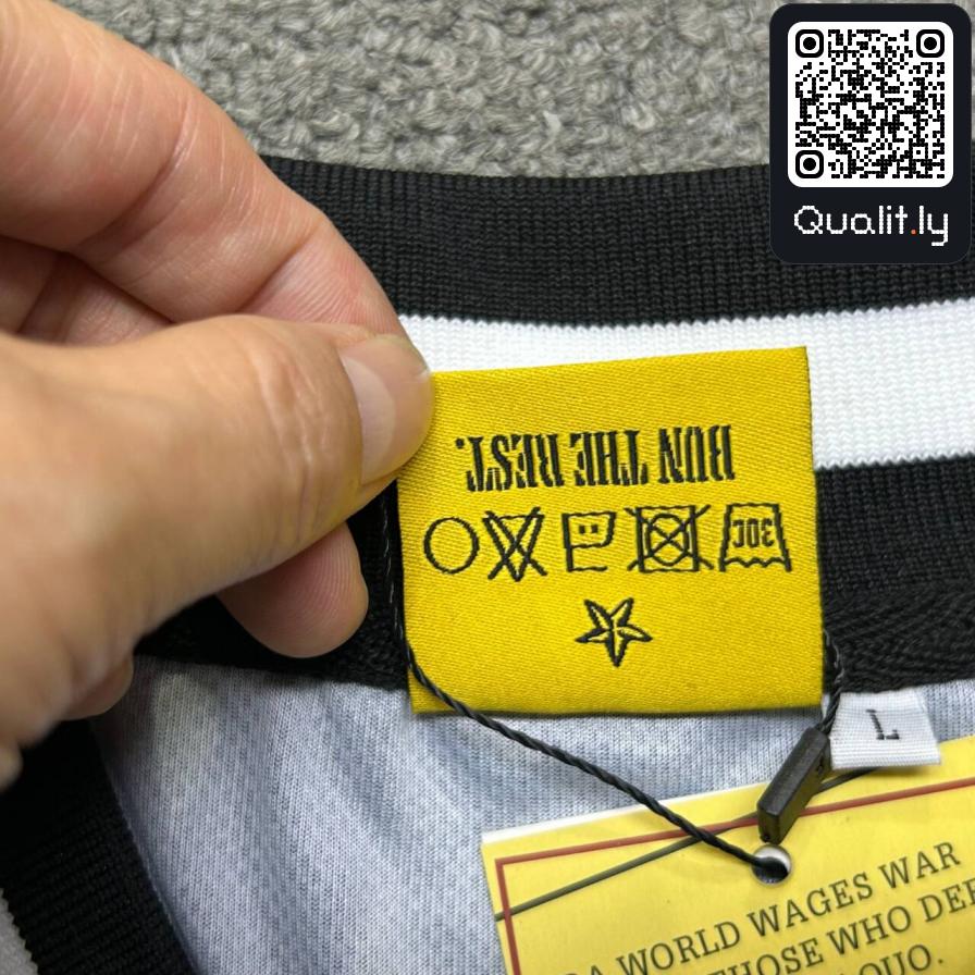 Shirt QC photo 3 of 20