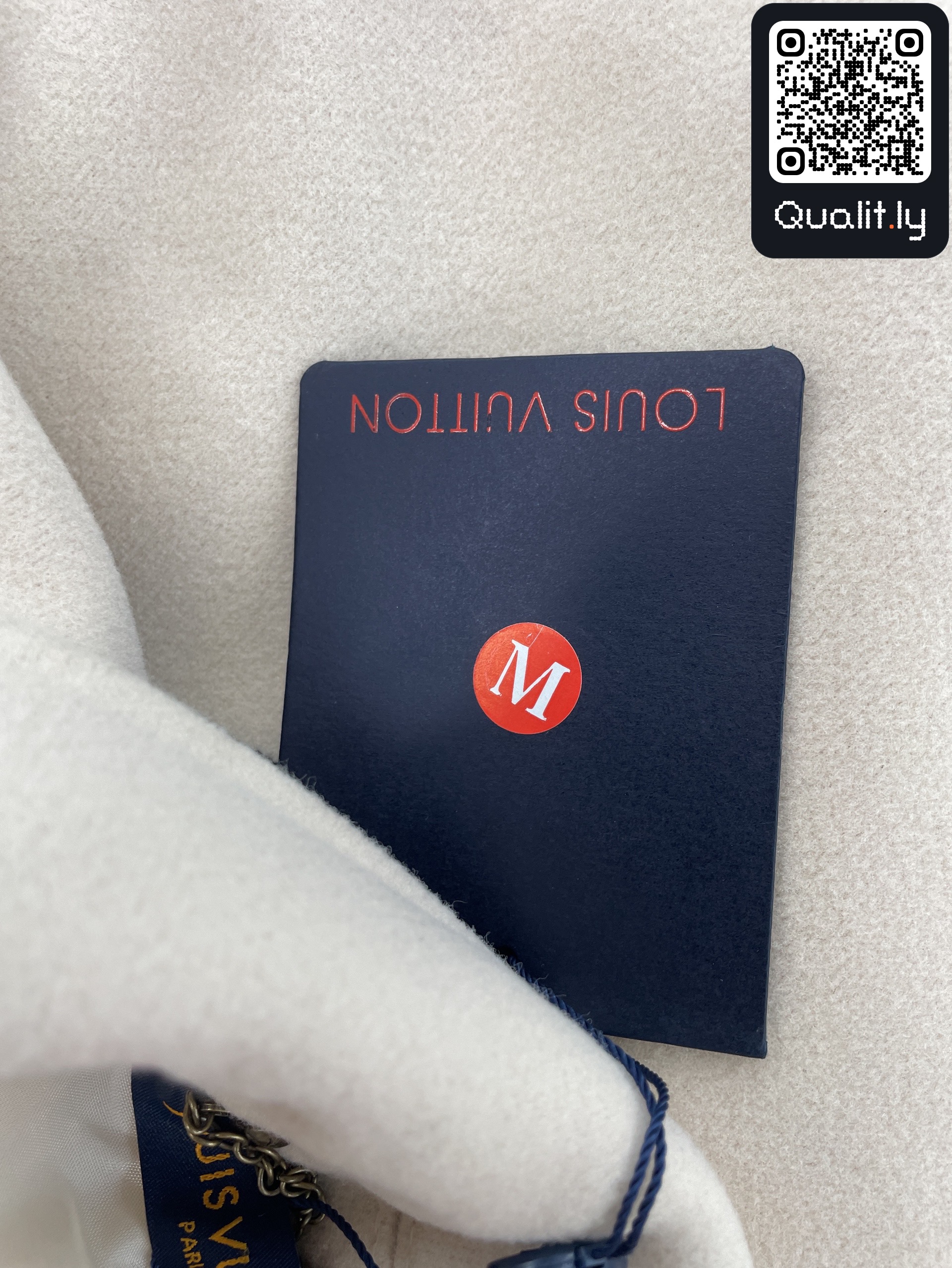 Jacket QC photo 1 of 52