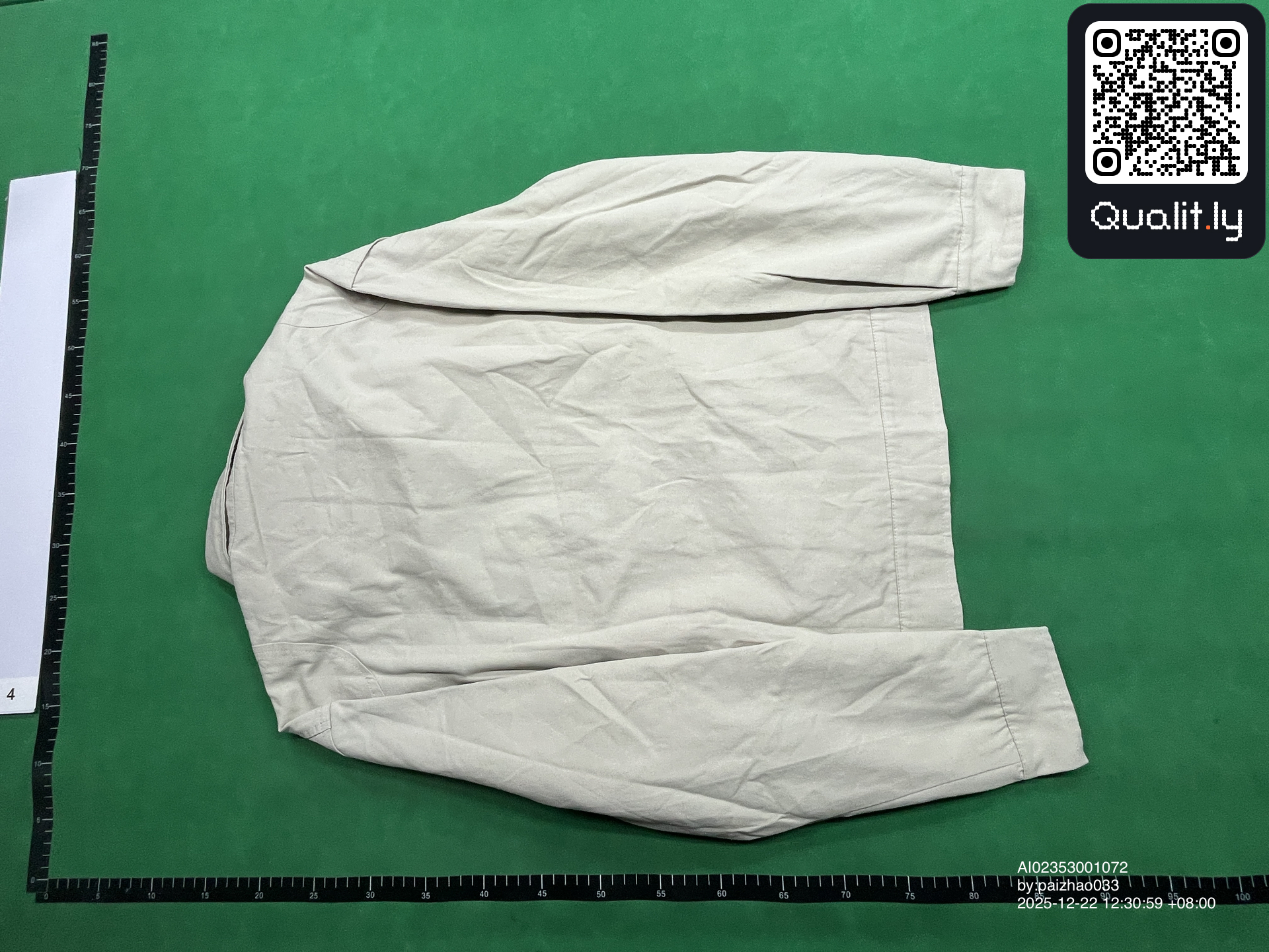 Veste — photo QC 2 sur 4