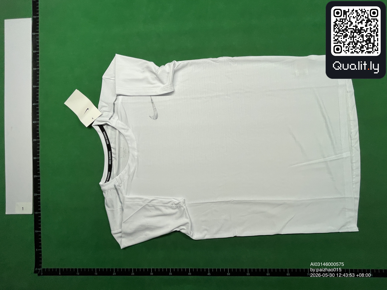T恤 QC 照片 2 / 98