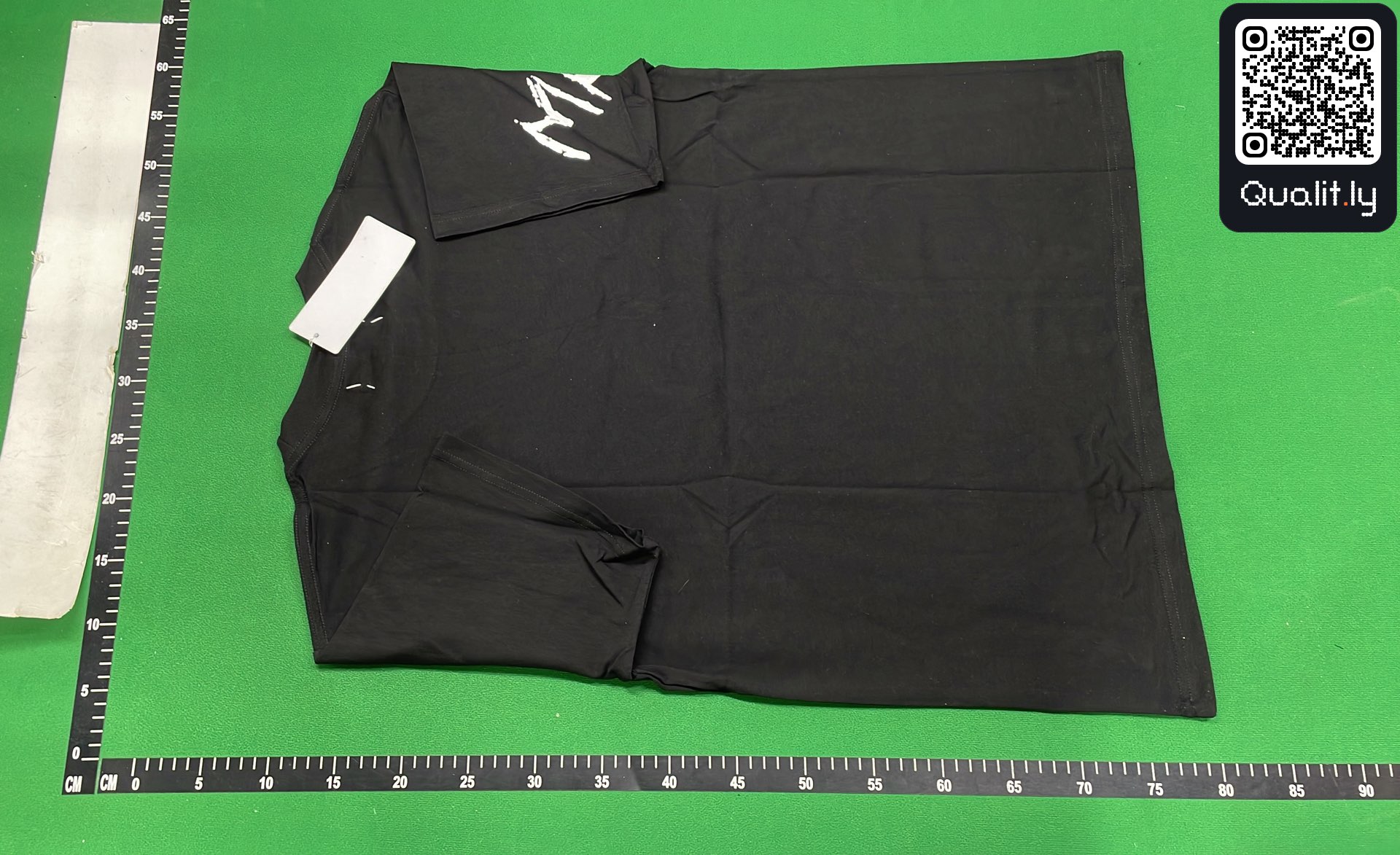 T-shirt — foto QC 3 de 4