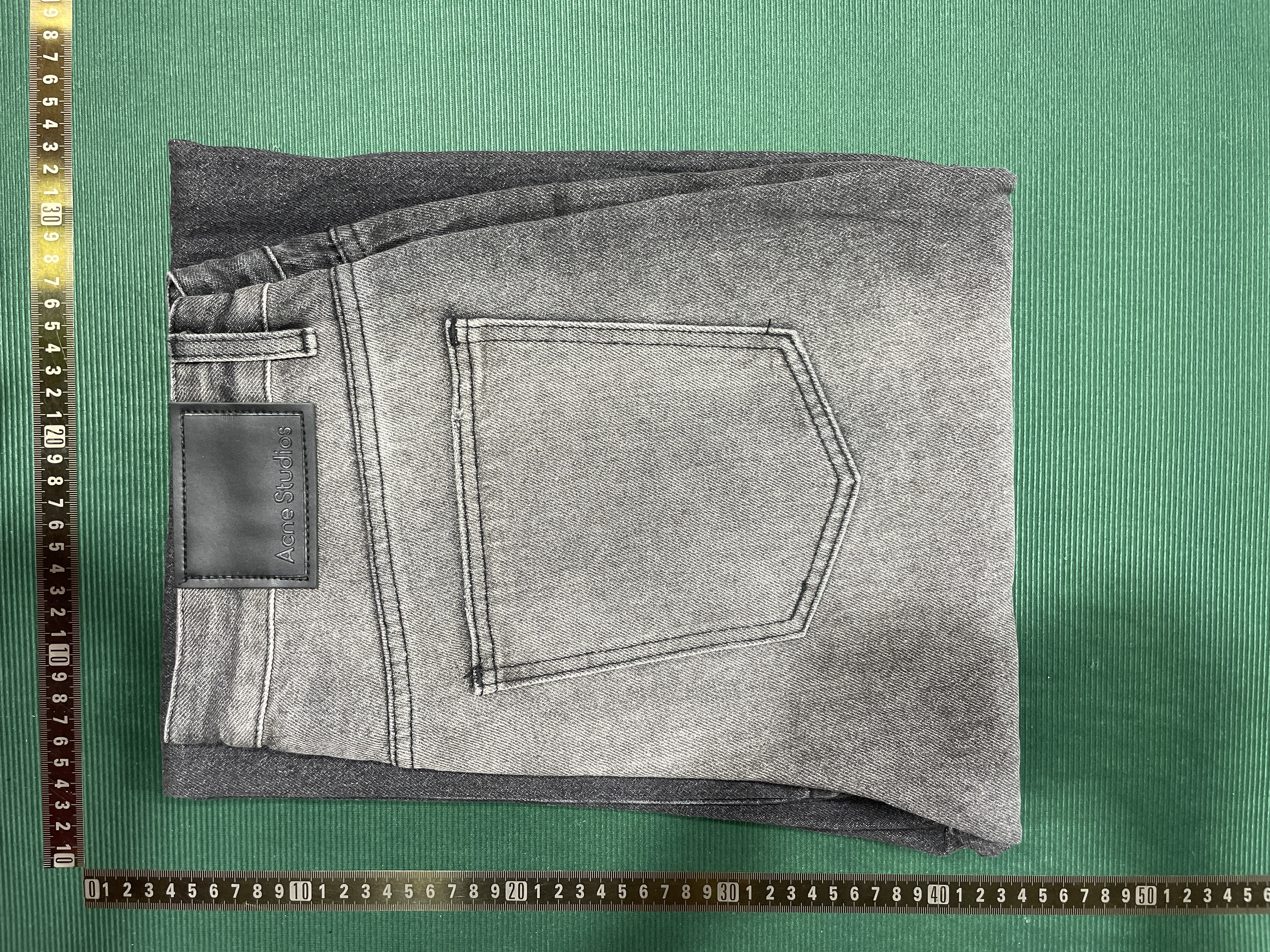牛仔裤 QC 照片 1 / 20