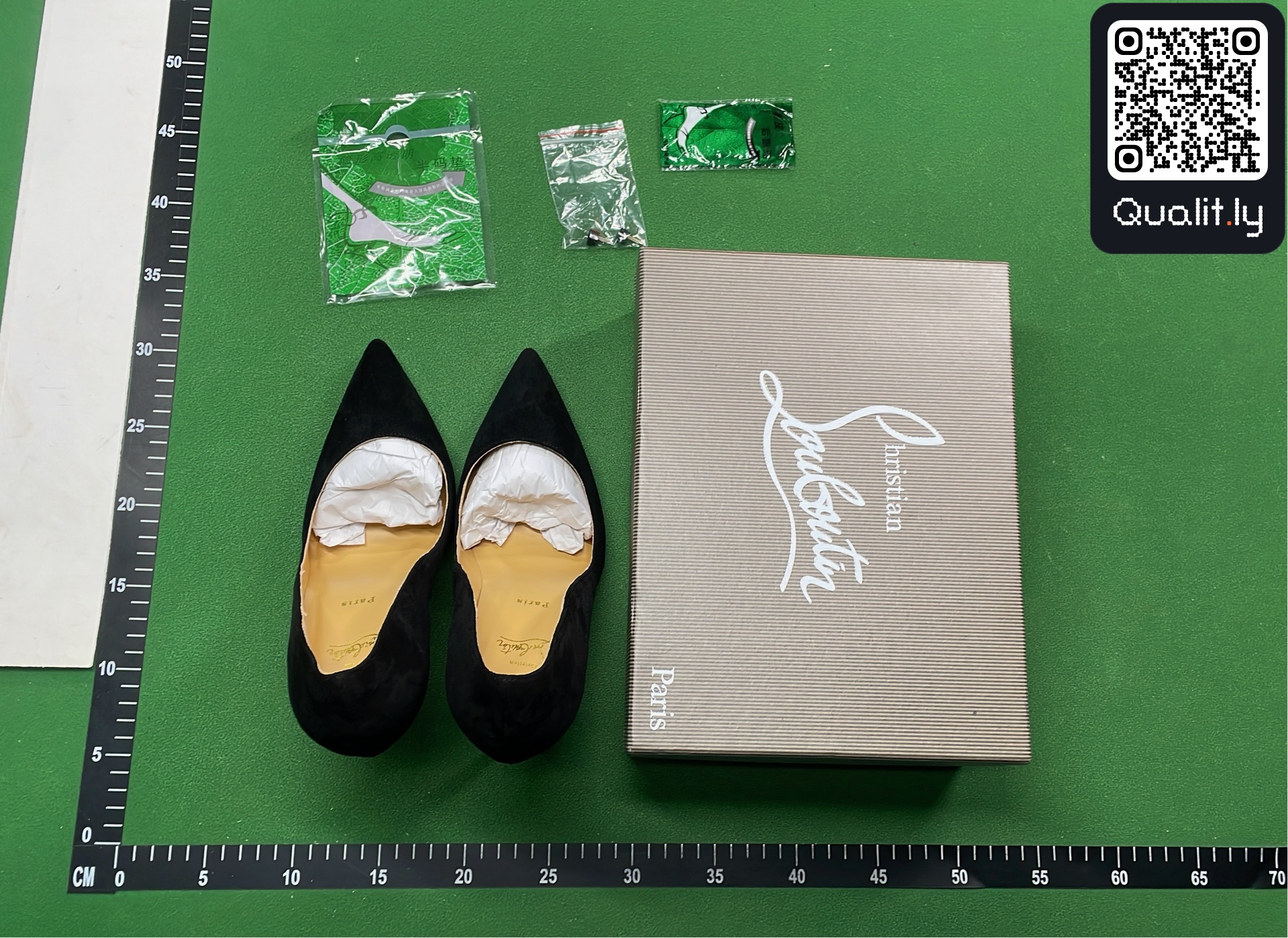 球鞋 QC 照片 1 / 12