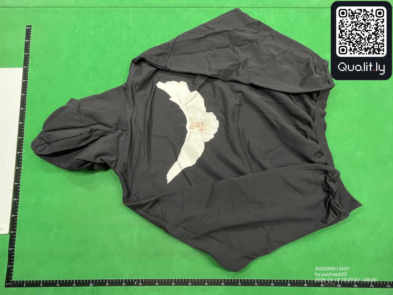 连帽卫衣 QC 照片 3 / 46