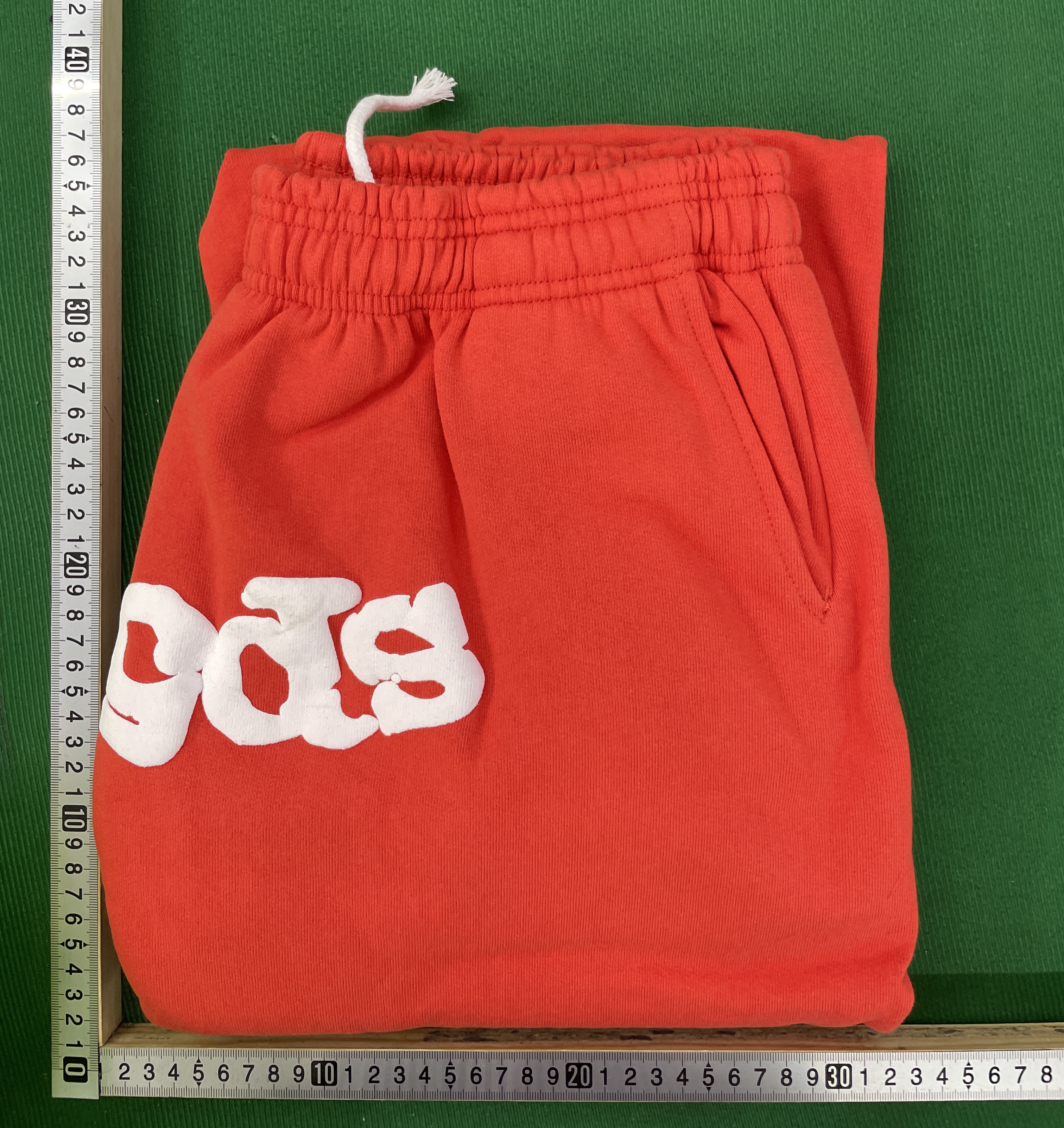 Hoodie — QC-Foto 1 von 86