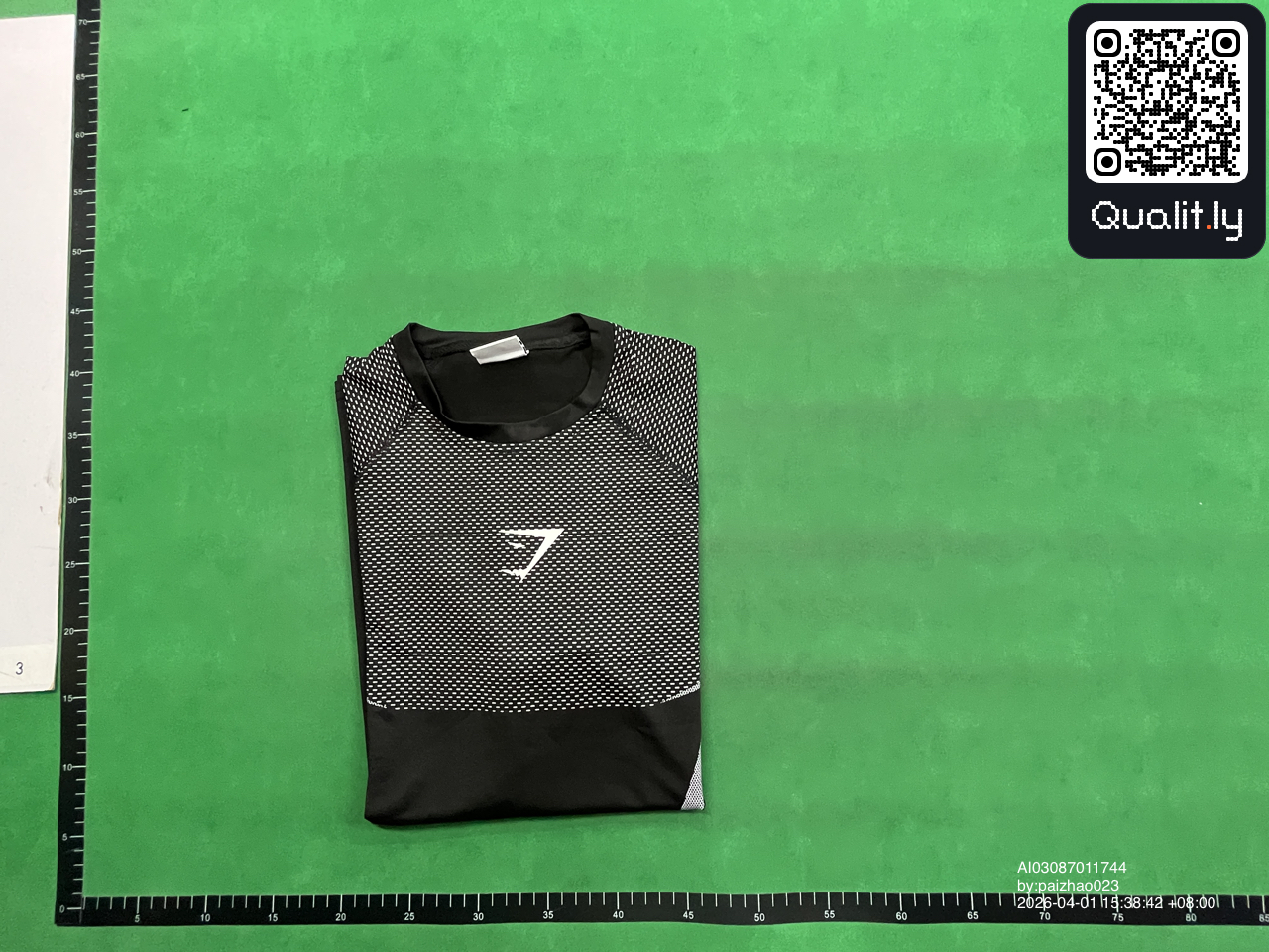 T-shirt — photo QC 1 sur 10