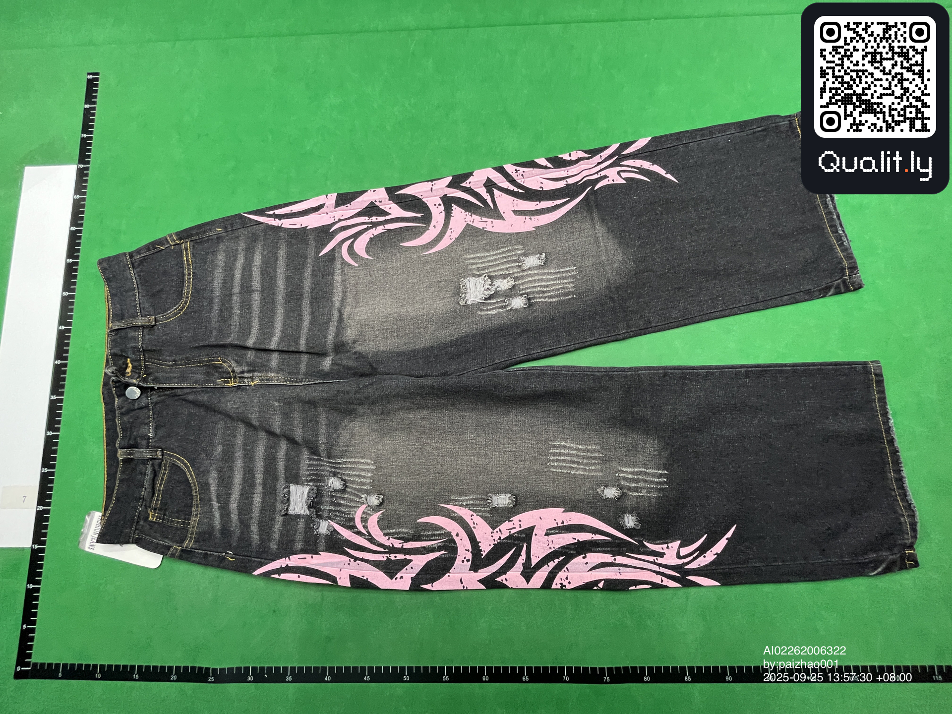 Jeans QC photo 3 of 4