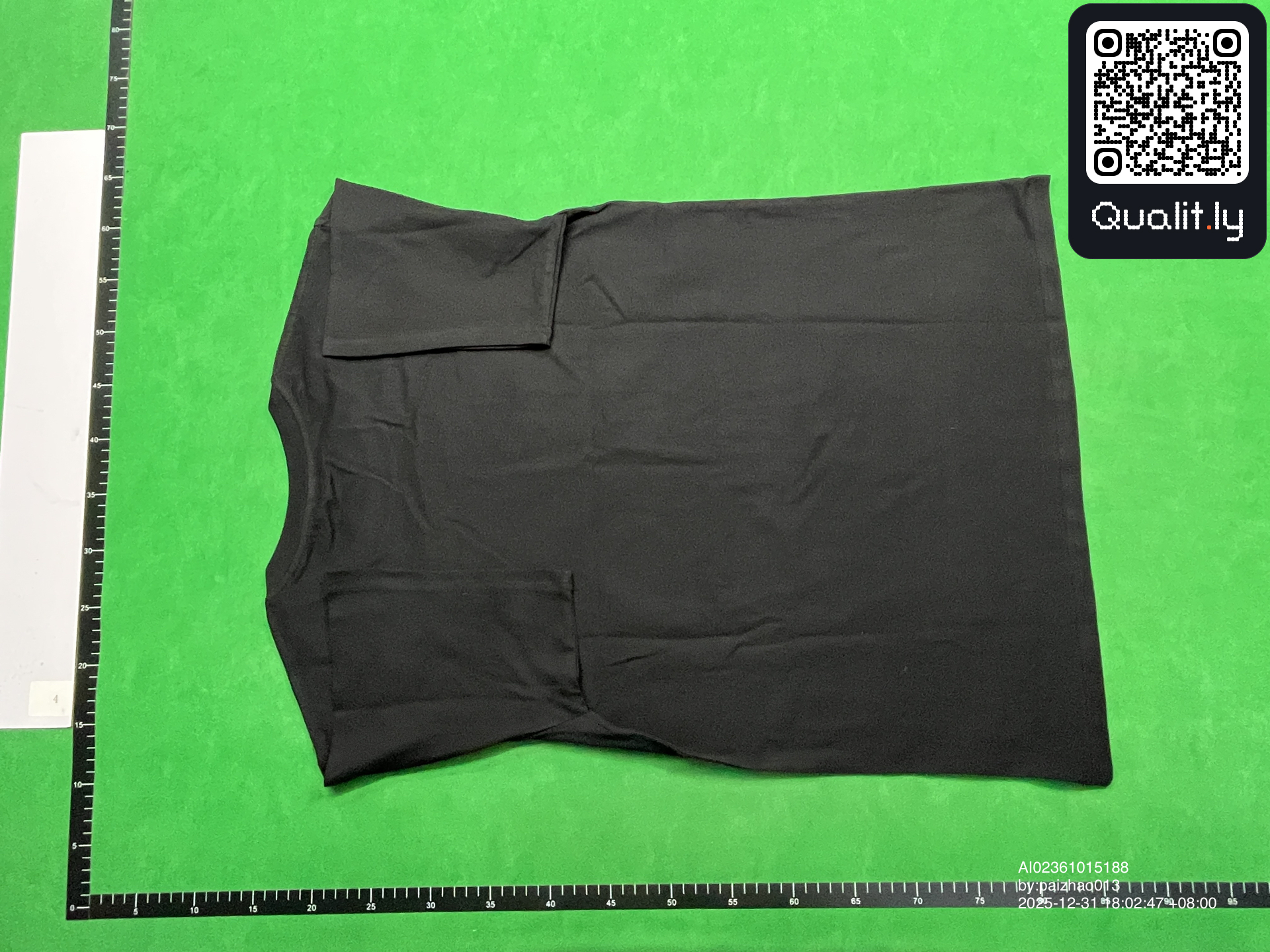 T-shirt — photo QC 2 sur 16
