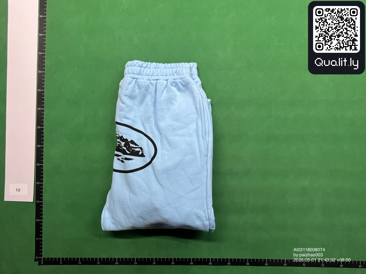 Hoodie — QC-foto 1 av 8