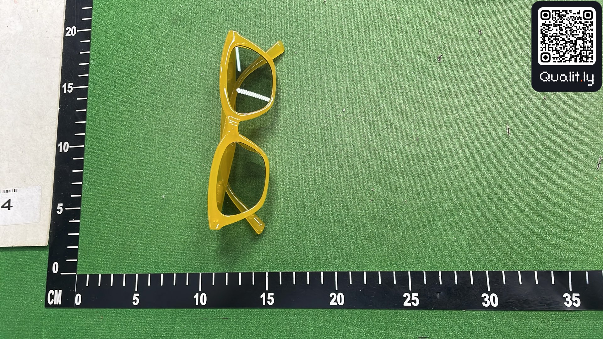 Sunglasses QC photo 3 of 6