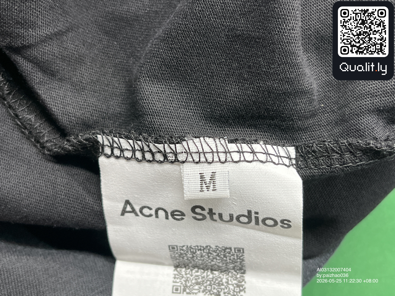 T-shirt — photo QC 3 sur 10