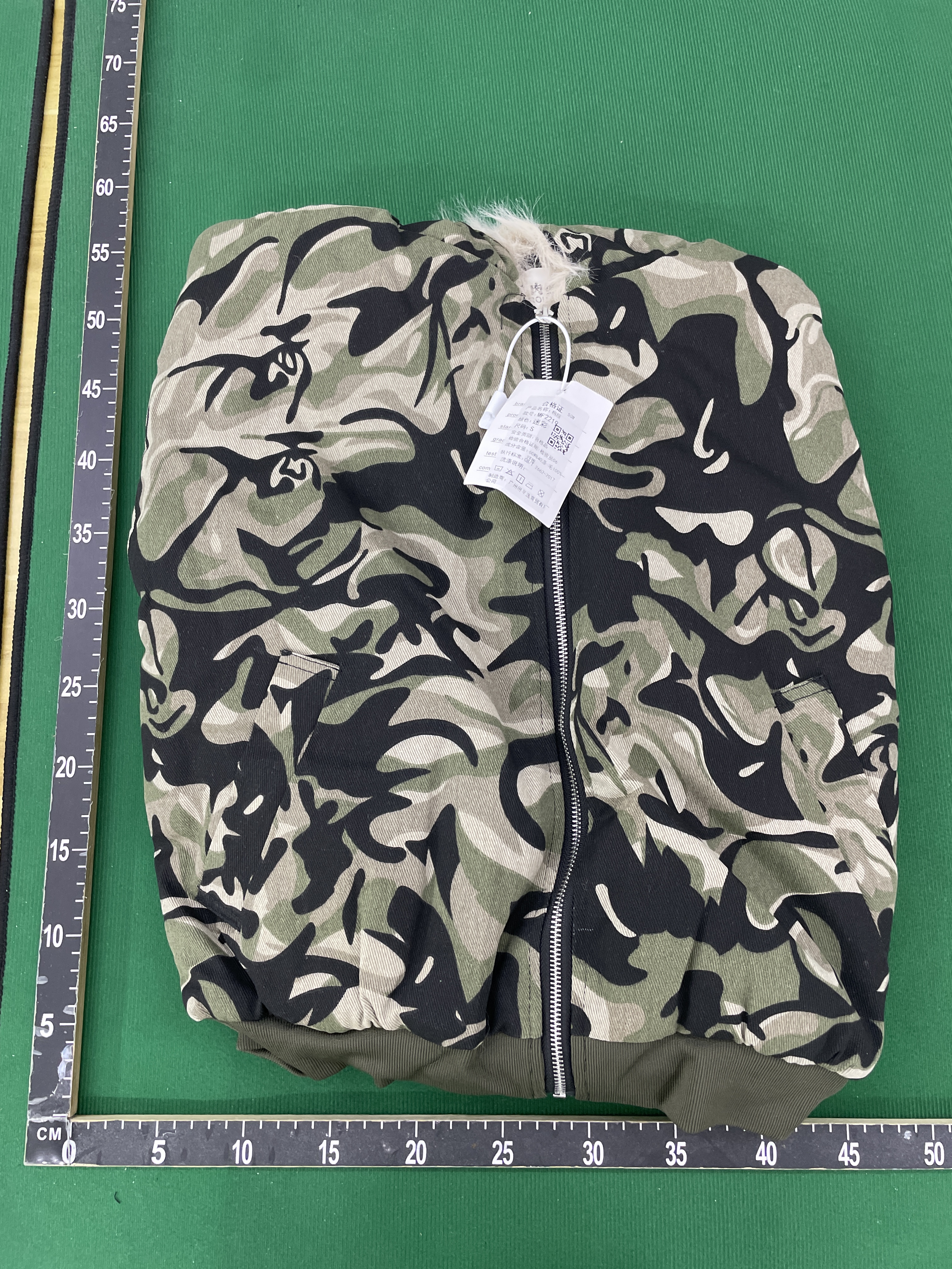 夹克 QC 照片 1 / 24