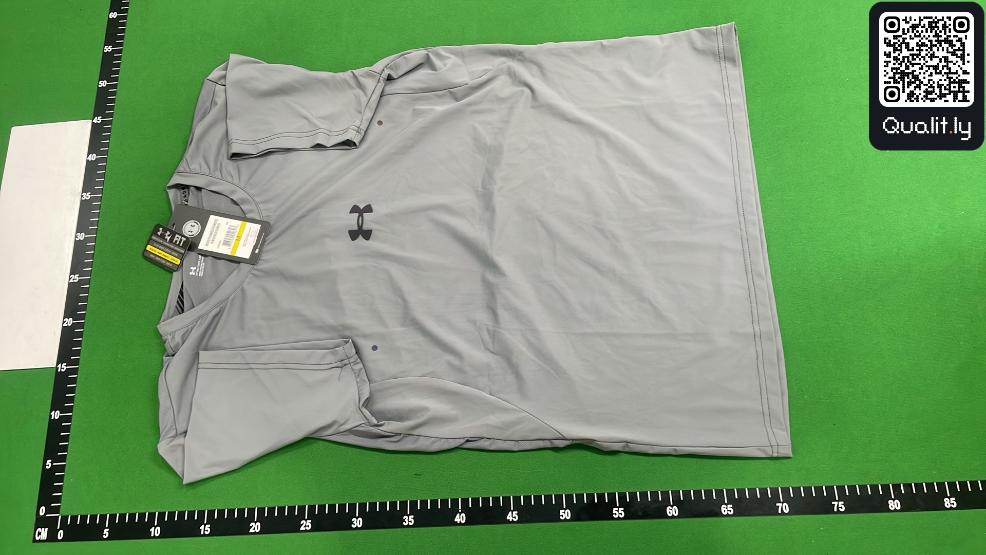 T恤 QC 照片 2 / 8