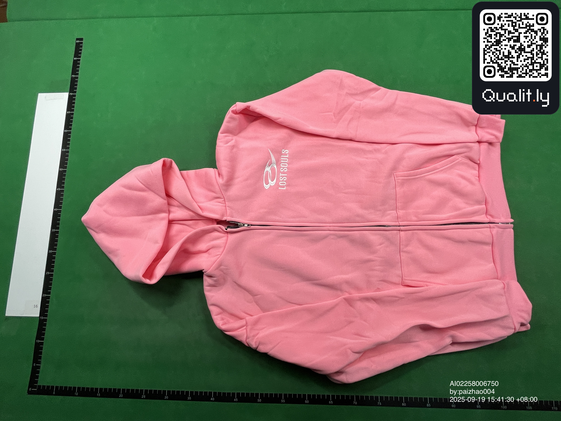 Camisola com capuz — foto QC 3 de 4