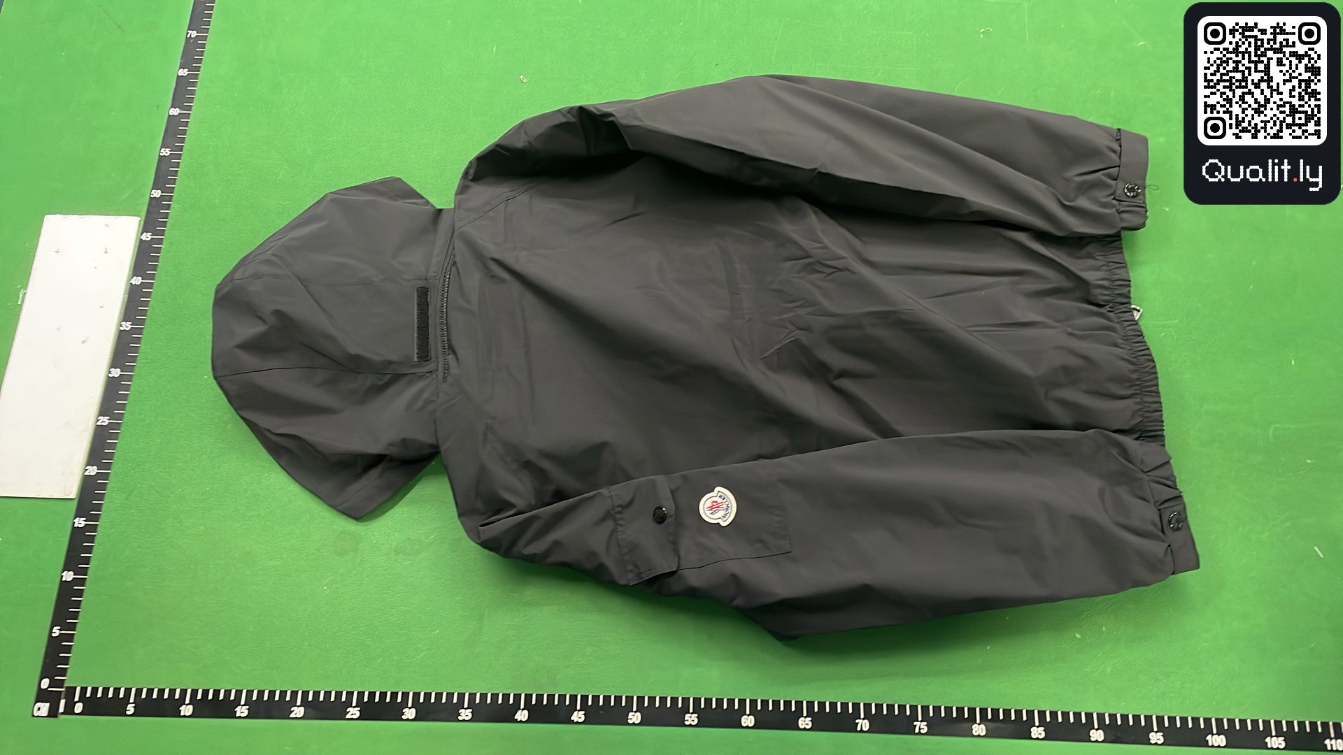 Jacket QC photo 3 of 28