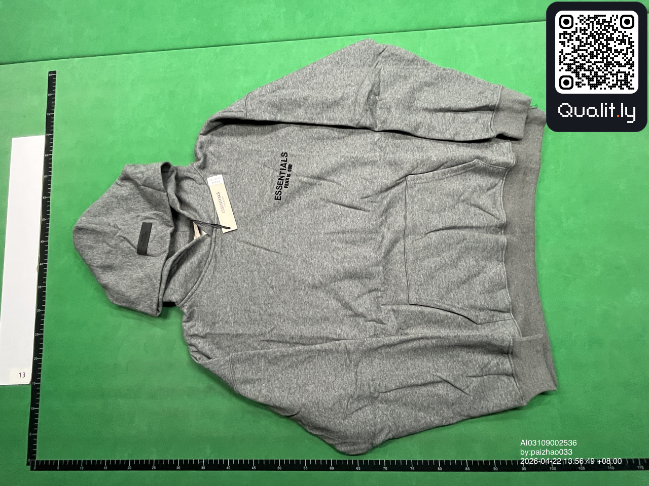 Hoodie — QC-foto 3 van 70