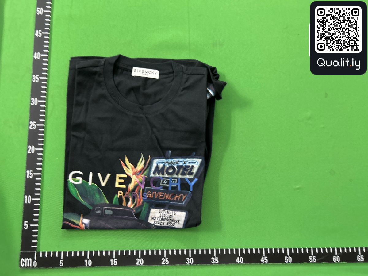 T-shirt QC photo 2 of 16