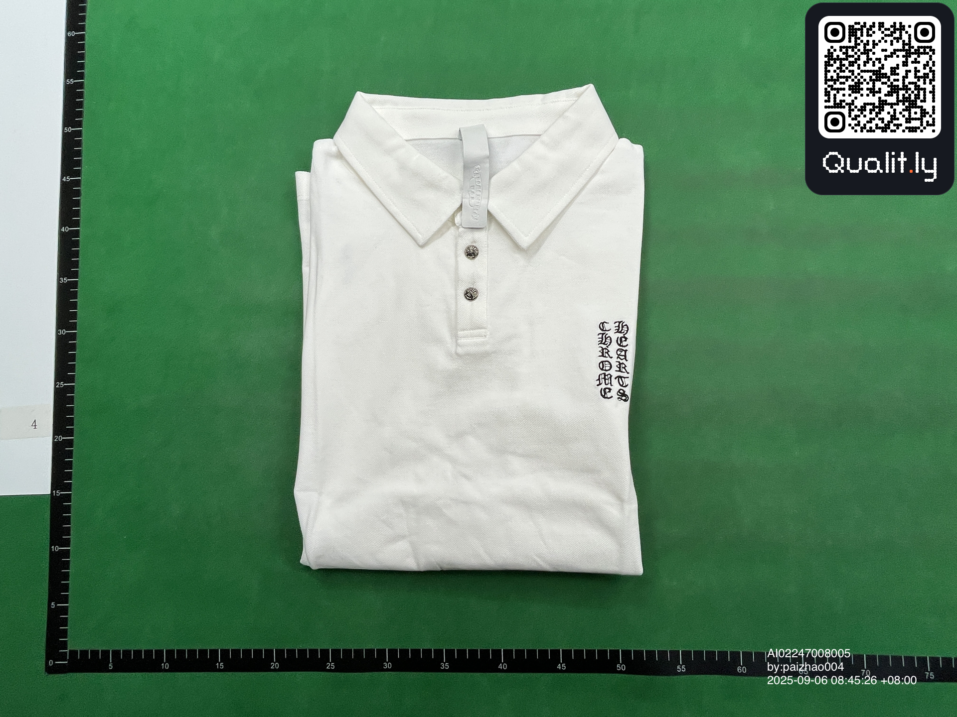 T-Shirt — QC-Foto 1 von 4