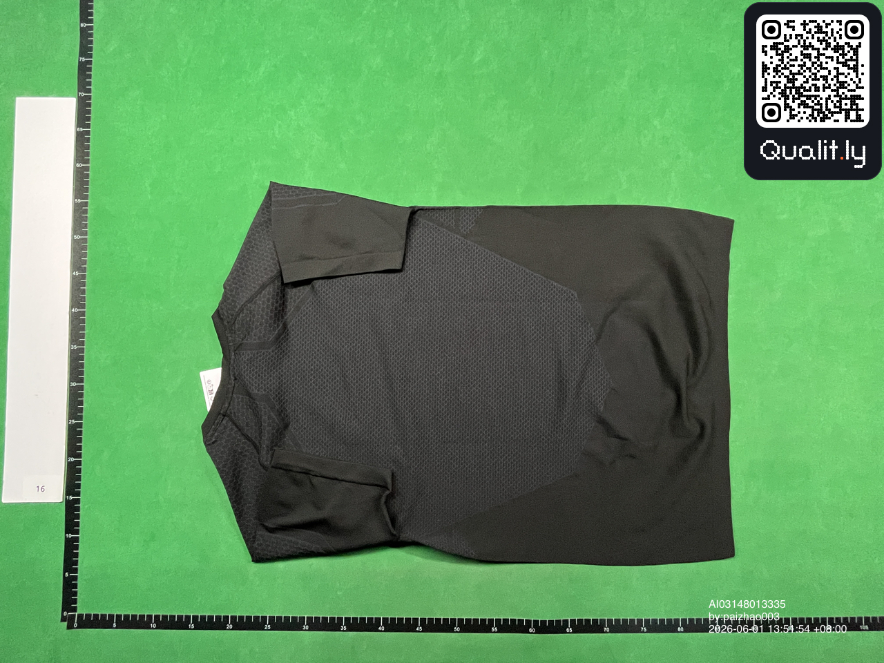 T-shirt — QC-foto 2 av 8