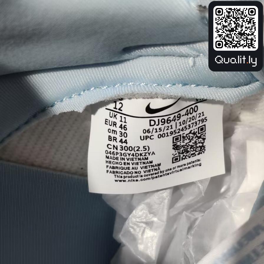 Sneakers — foto QC 2 di 13