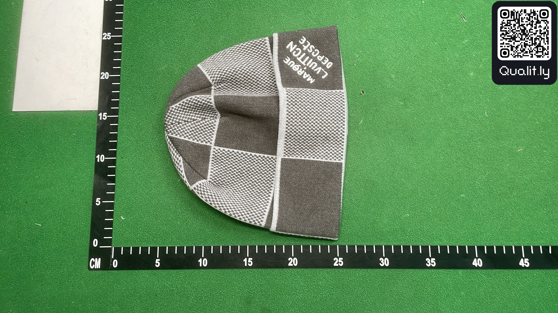 Cap QC photo 1 of 6