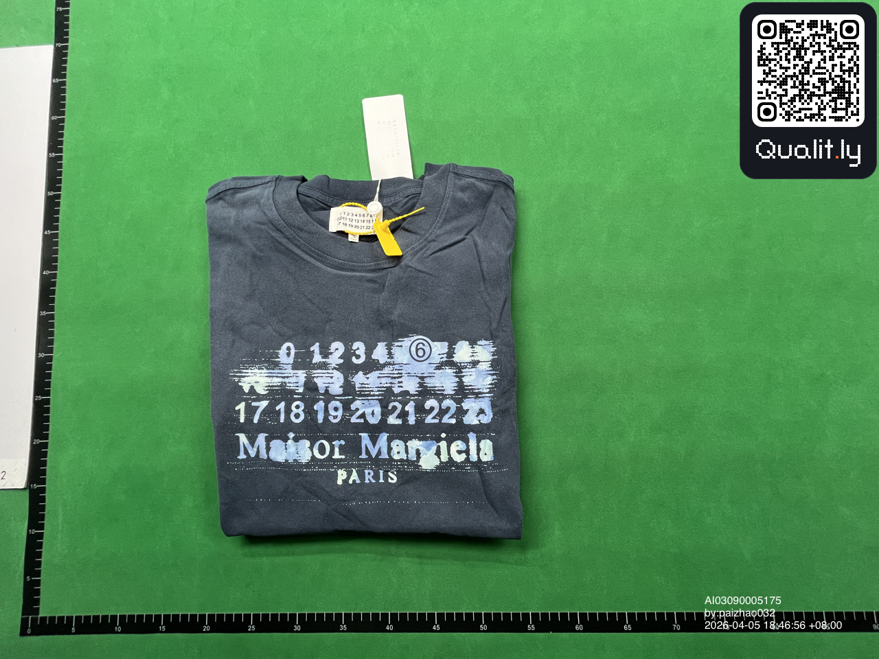 T-shirt — QC-foto 1 av 18