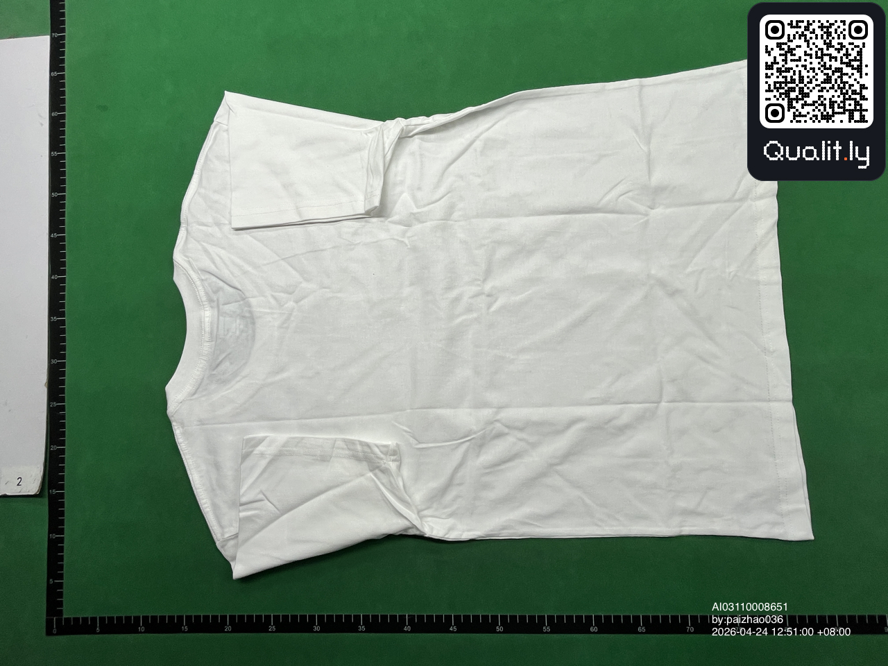 T恤 QC 照片 2 / 38