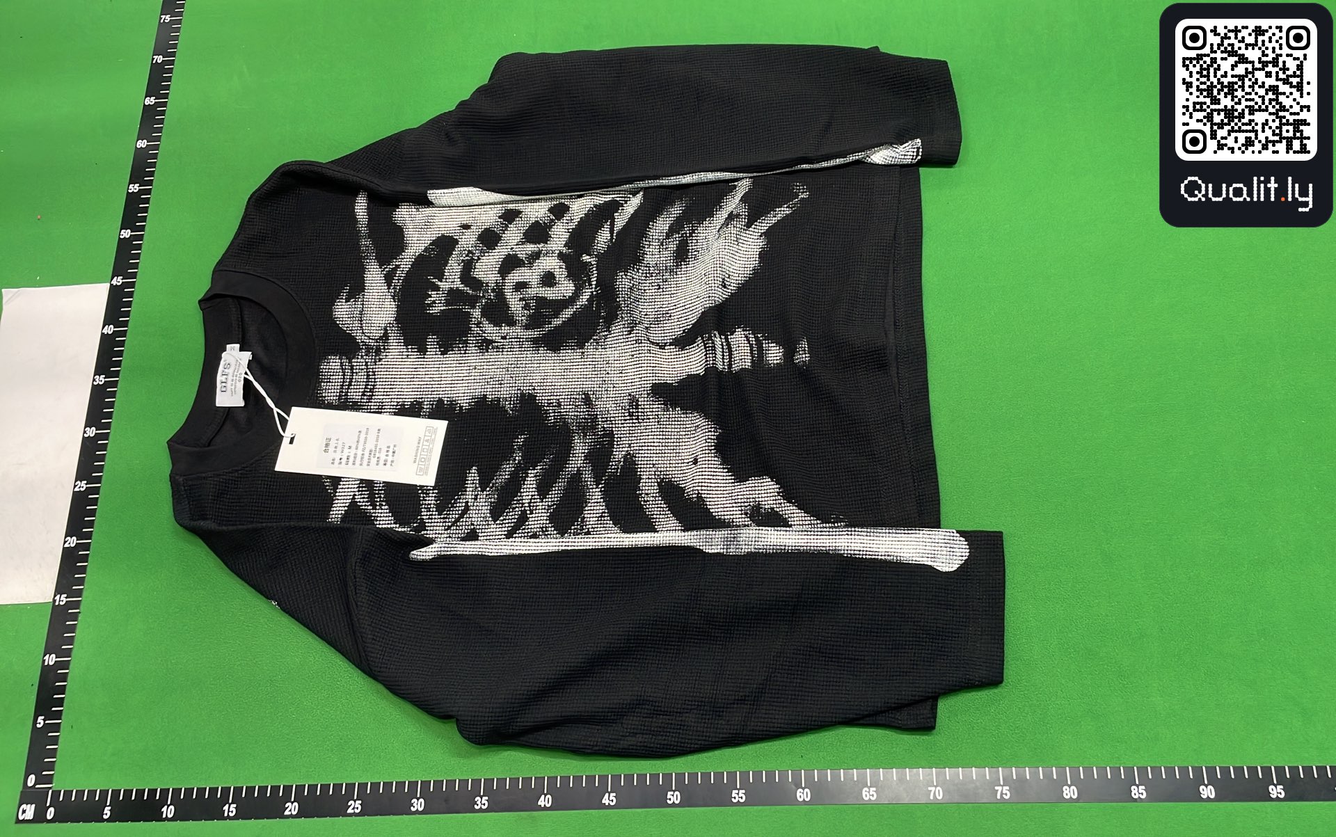 T恤 QC 照片 2 / 4
