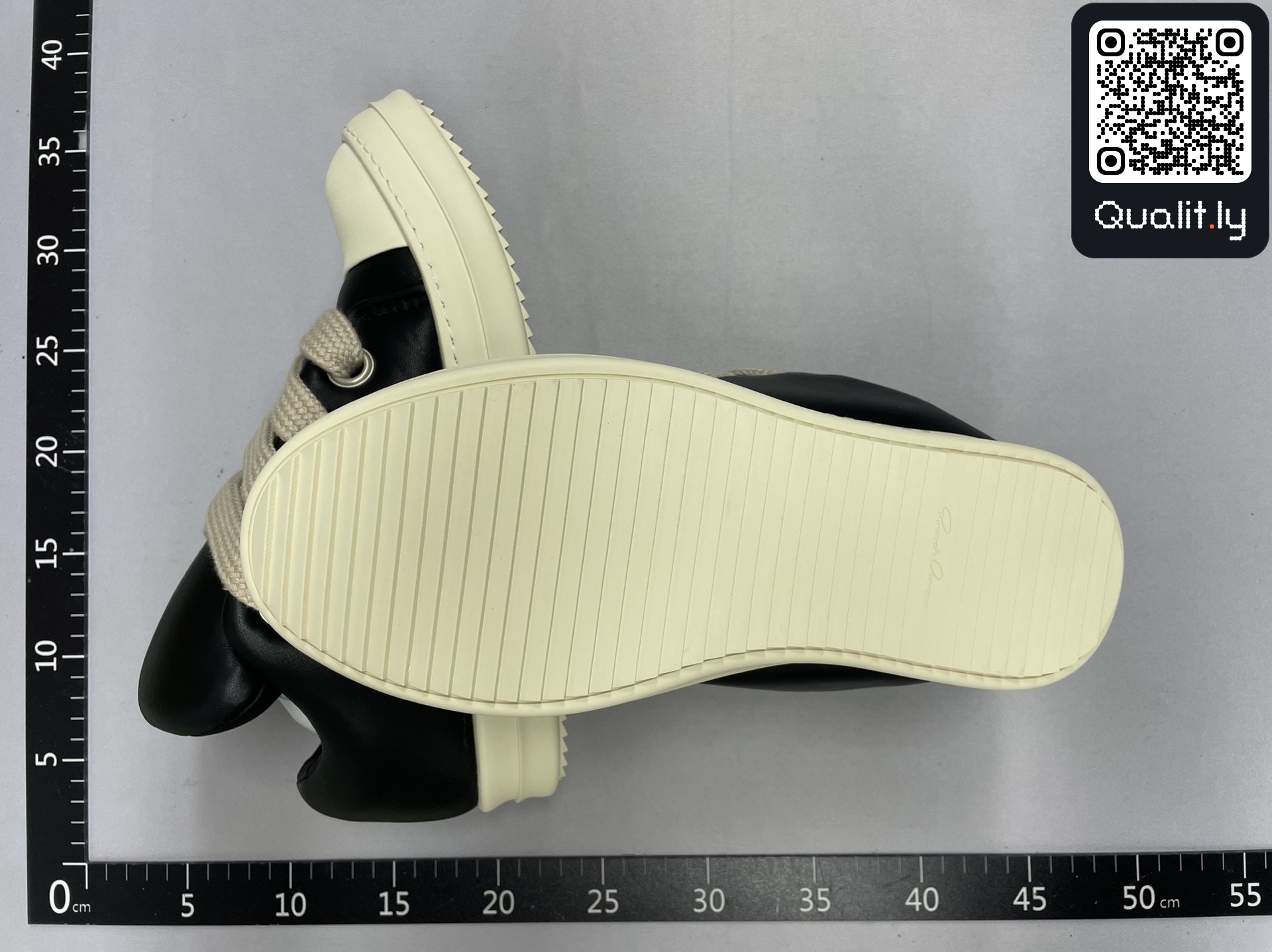 Sneakers — QC-foto 2 van 83