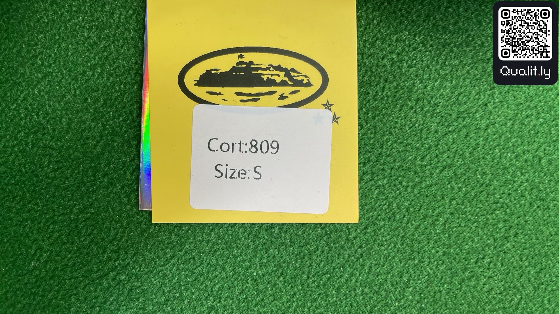 牛仔裤 QC 照片 1 / 24