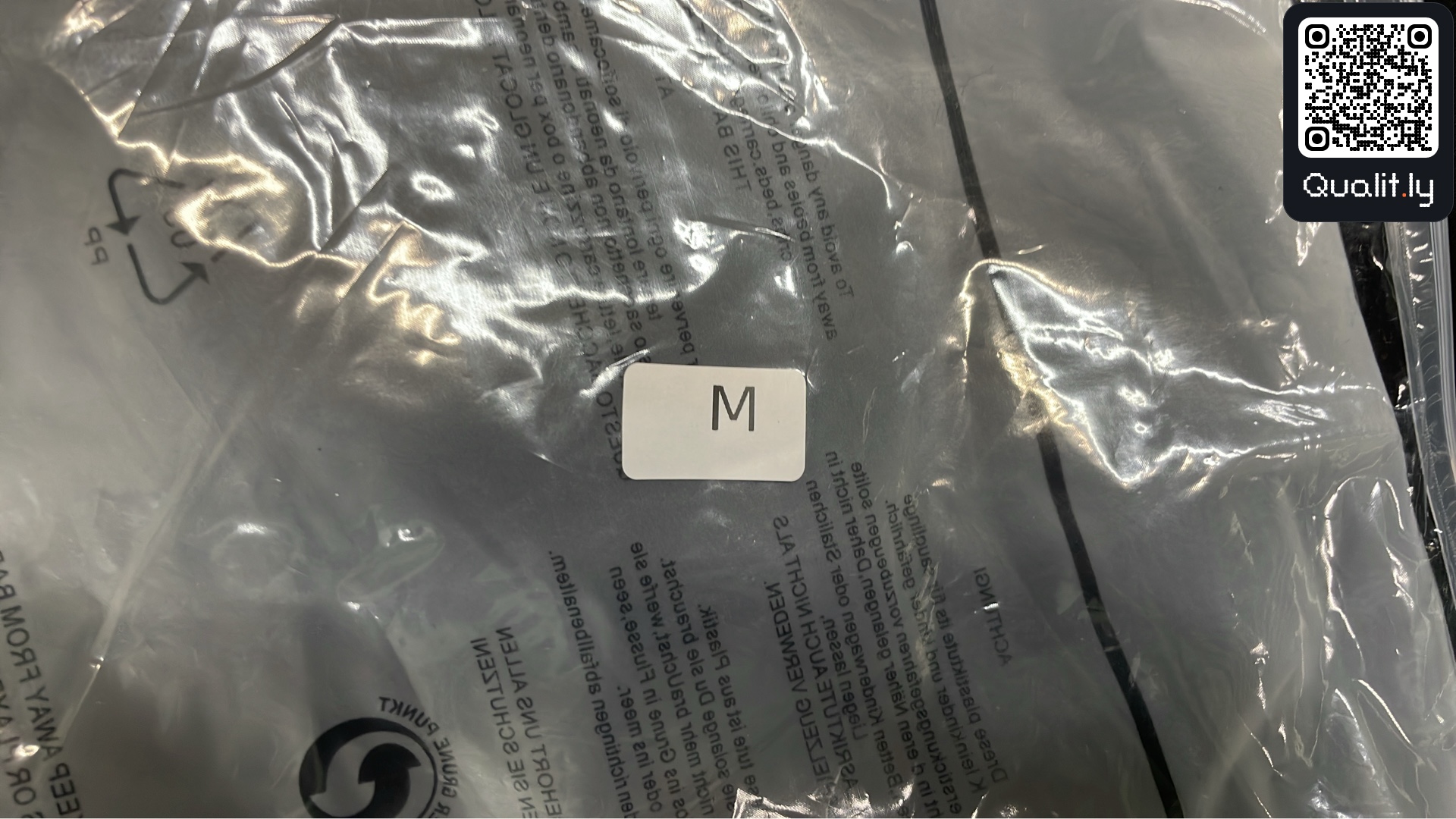 Pants QC photo 1 of 12