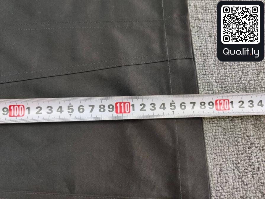 Pants QC photo 3 of 14